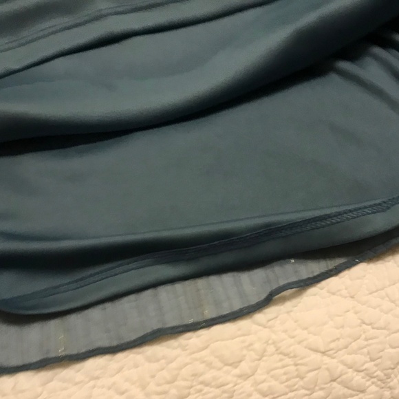 NWT LC Lauren Conrad blue flutter sleeve blouse with silver metallic thread (S) - Picture 12 of 16